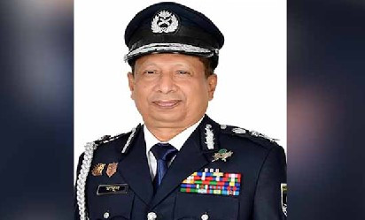 ওয়ার্ল্ড পুলিশ সামিটে যোগ দিতে আইজিপি দুবাই গেলেন
